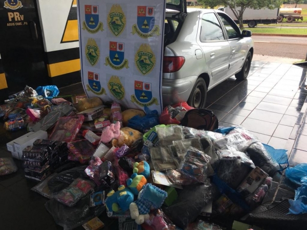 O veículo e a mercadoria foram encaminhados para a RF. (Foto:PRE)