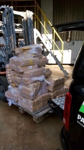 Polícia Civil de Marechal Cândido Rondon incinera quase uma tonelada de maconha (Foto: Polícia Civil )