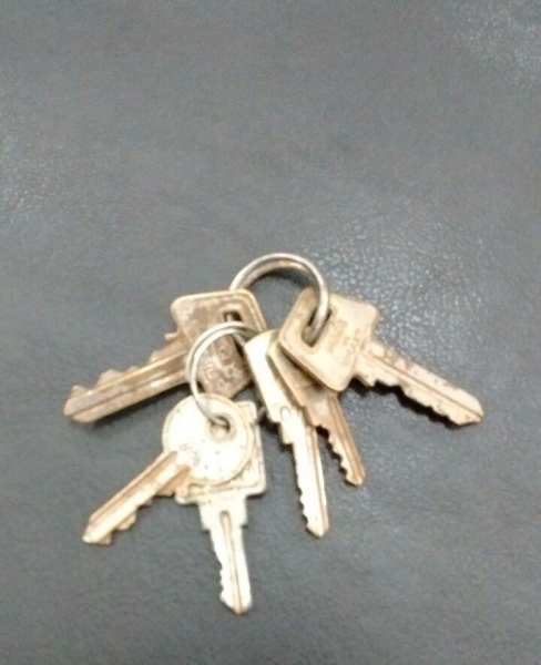 Molho de chaves encontrado hoje. (Foto: Colaborador)
