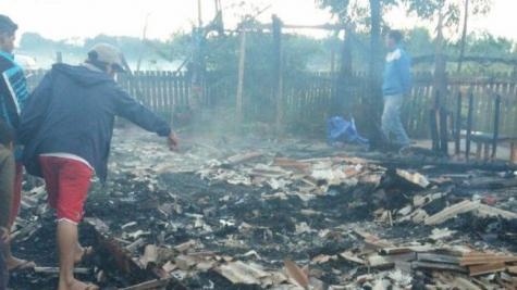 Duas mulheres foram encontradas carbonizadas .(Foto; Tribuna  Popular)