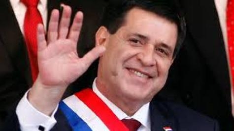 Em comunicado breve, Cartes declarou que renunciaria para assumir o posto no Senado . (Foto: Divulgação)