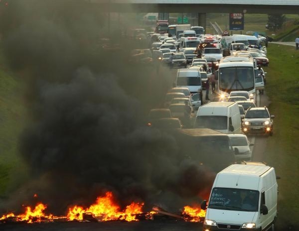Somente nas cooperativas o prejuízo é de R$ 1 Bilhão. (Foto: Bem Paraná)