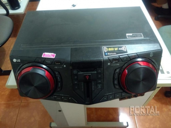 O aparelho foi recolhido. (Foto:PM)