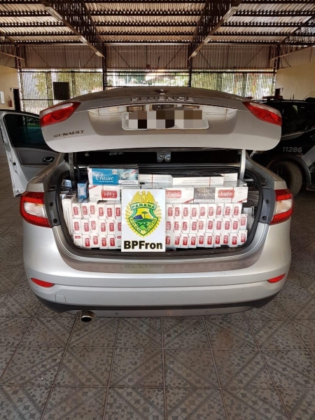 O condutor empreendeu fuga e abandonou o veículo . (Foto: BPFron)