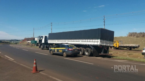O veículo estava estacionado no pátio de um posto de combustíveis. (Foto: PRF)