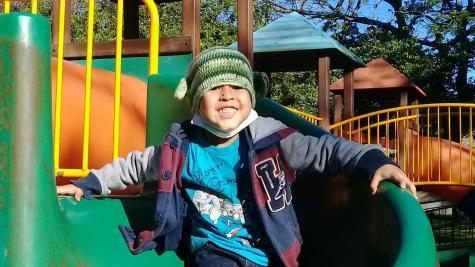 O Miguel é muito apegado aos avós e o estado emocional dele influencia muito nos resultados do tratamento.(Foto: Divulgação)