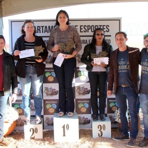 Premiação categoria femenino. (Fotos: Assessoria)