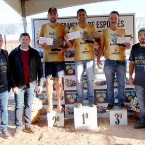 Premiação categoria masculino. (Fotos: Assessoria)
