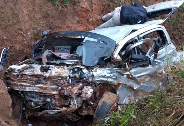 A colisão aconteceu por volta das 7h desta sexta-feira .(Foto: Divulgação)