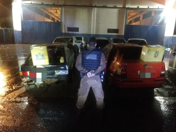 Foram encontrados dois veículos abandonados. (Fotos: BPFron)