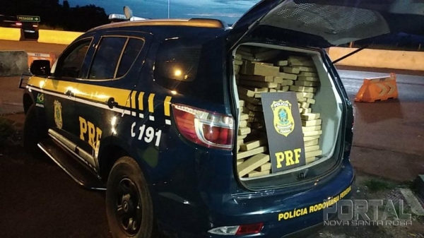 Desde o início de janeiro, a Polícia Rodoviária Federal já apreendeu mais de 40 toneladas de maconha no Paraná. (Foto: PRF)