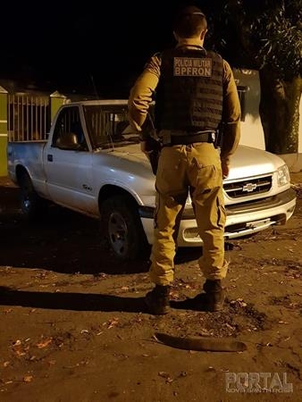 O veículo foi furtado em Campo Mourão. (Foto: BPFron)