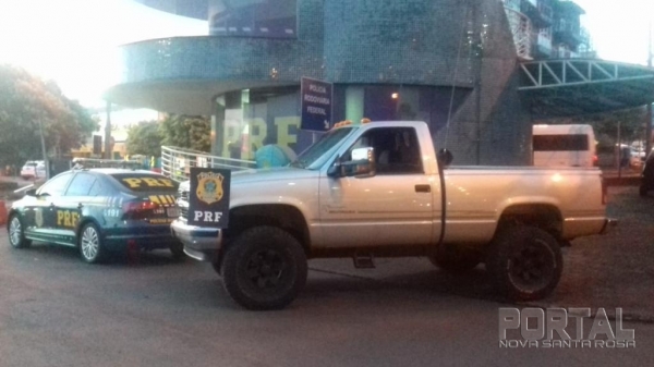 Em dois dias, dois menores foram apreendidos com carro furtado em Cascavel. (Foto: PRF)