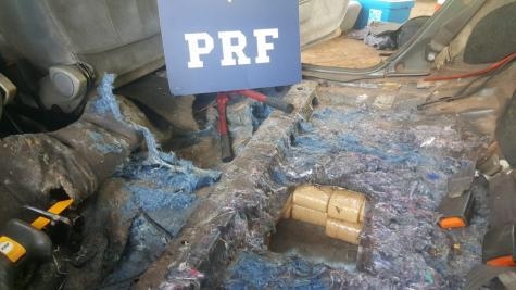 84 quilos da droga foram apreendidos. (Fotos: PRF)