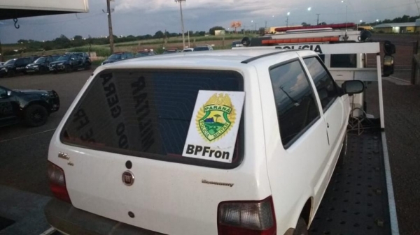 O veículo foi guinchado. (Foto: BPFron)