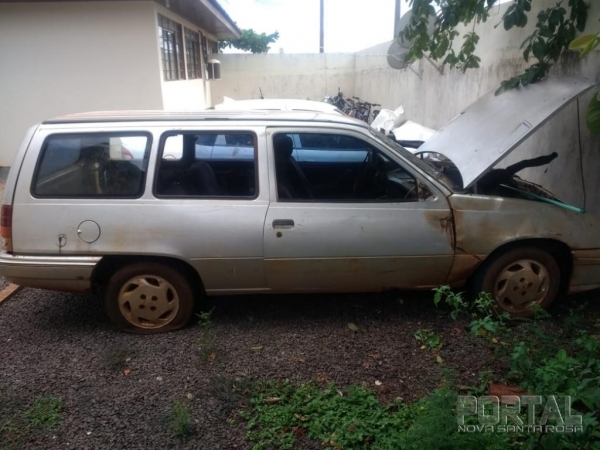 O veículo foi recolhido ao pátio da PM.(Foto: PM)