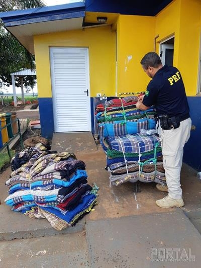 Aproximadamente 50 kg de maconha foram apreendidos. (Foto: PRF)