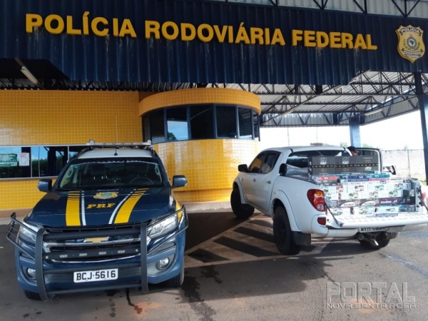 O condutor e o passageiro foram presos e responderão pelo crimes de receptação e descaminho.(Foto: PRF)