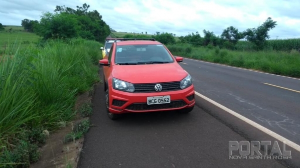 A Saveiro foi abandonado. (Fotos: Portal Palotina)