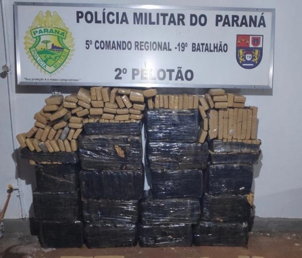 Ninguém foi preso na ação. (Fotos: PM)