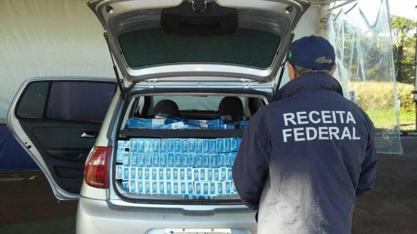 Operação acontece por tempo indeterminado nas duas cidades do oeste do Paraná. — Foto: Receita Federal/Divulgação