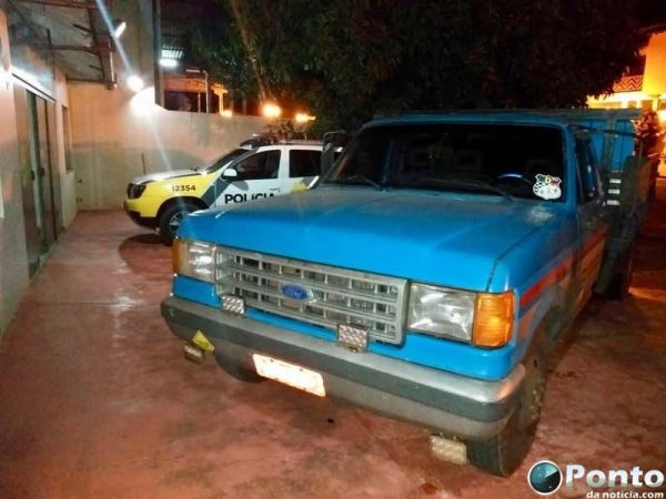A caminhonete foi furtada na Rua Concórdia, bairro Bem Te Vi.(Foto: Ponto da Notícia)