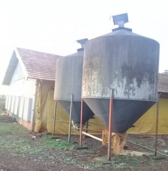 Não se sabe a quantia aproximada de ração furtada, mas segundo a família, o prejuízo é grande.(Foto: Correio do Lago)