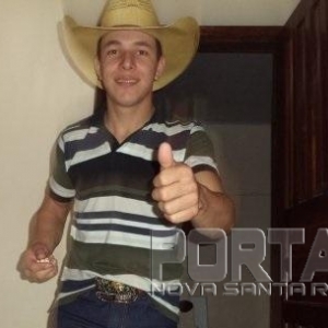 Adriano Cardoso não resistiu aos ferimentos. (Fotos Arquivo Pessoal)
