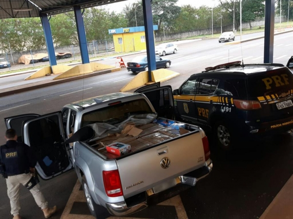 A carga era transportada em uma caminhonete de Maringá, não houve presos. (Fotos: PRF)