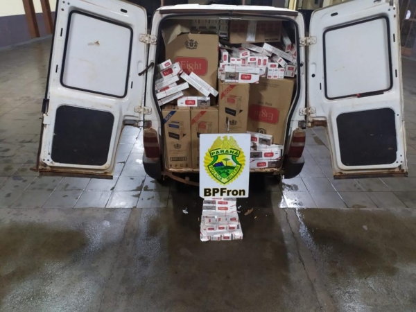 O condutor fugiu. (Fotos: BPFron - Divulgação)