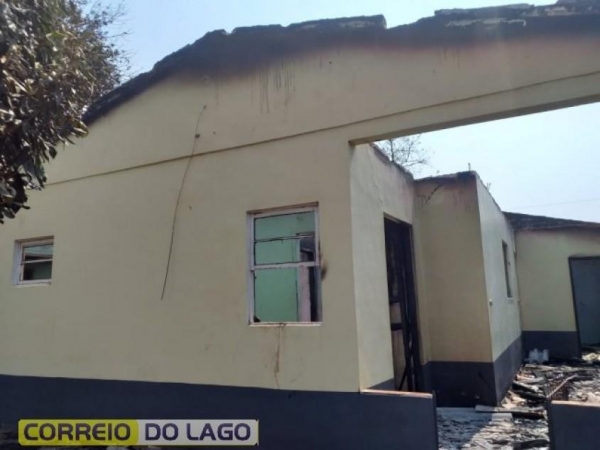 Quem puder colaborar pode entrar em contato pelo número (45) 9 9805-3910 e falar com Emely ou Hector.