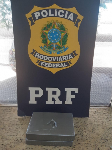 Droga apreendida. (Foto: Divulgação/PRF)