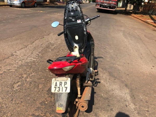 O acidente envolveu um veículo Mercedes Benz. (Foto: Difusora)