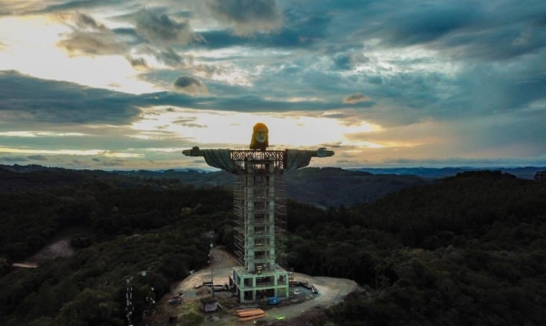 A cidade de Encantado, no Rio Grande do Sul, terá uma estátua de Cristo com 43 metros de altura. (Foto: Facebook/Associação de Amigos do Cristo Encantado)