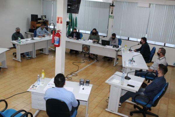 Câmara de Vereadores de Palotina em sessão ordinária. (Foto: Assessoria Câmara de Vereadores)
