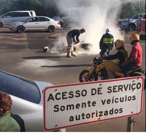 Além de evitar a destruição da motocicleta, a atitude impediu uma ocorrência maior. (Foto: PRF)