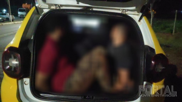 Os menores foram detidos. Foto: PMPR