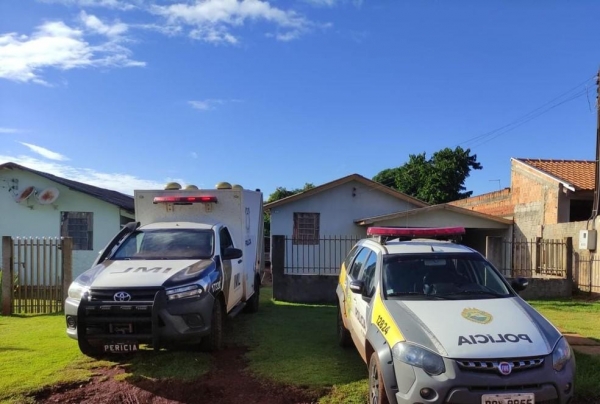 Mulher é encontrada morta dentro da própria casa no norte do Paraná. — Foto: Polícia Militar/ divulgação