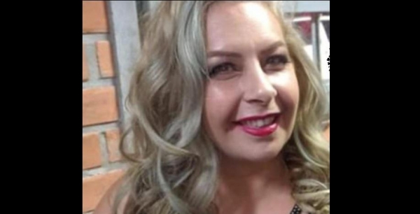 A cabelereira Terezinha Aparecida Portela Pires, de 50 anos — Foto: Acervo pessoal