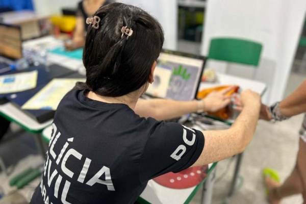 Paraná passa a emitir a nova Carteira de Identidade Nacional Foto: PCPR