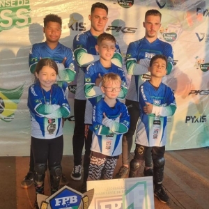 Os sete campeões, Myckael foi por critério de desempate. Foto: Divulgação.