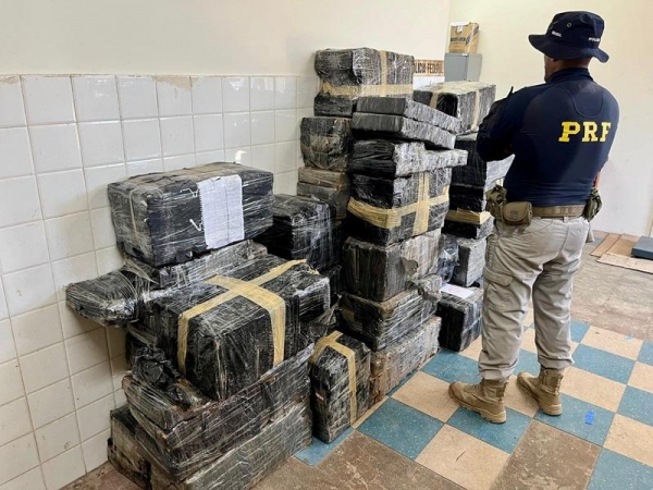 Fotos: PRF/Divulgação.