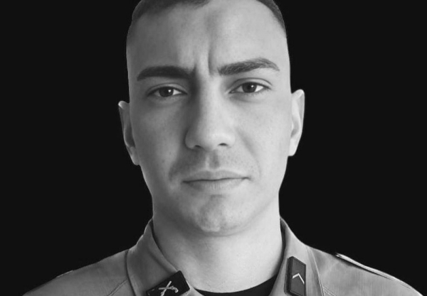 Policial militar Marcos Aurélio dos Santos Júnior, de 28 anos, morreu após ser baleado — Foto: PMPR