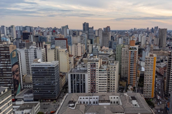 Paraná terá tempo estável na estreia do Brasil na Copa e retorno das chuvas no domingo Foto: Roberto Dziura Jr/AEN