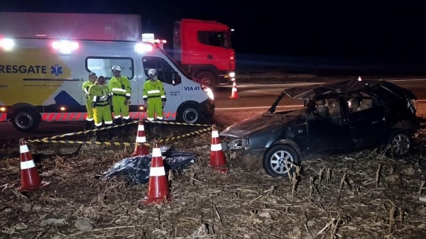 O motorista do Fiat Uno sofreu ferimentos incompatíveis com a vida e morreu ainda no local.. Foto: Portal Nova Santa Rosa.