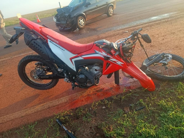 O acidente envolveu um GM Classic e uma Honda XR 300 Tornado.Foto: PRE/Divulgação.